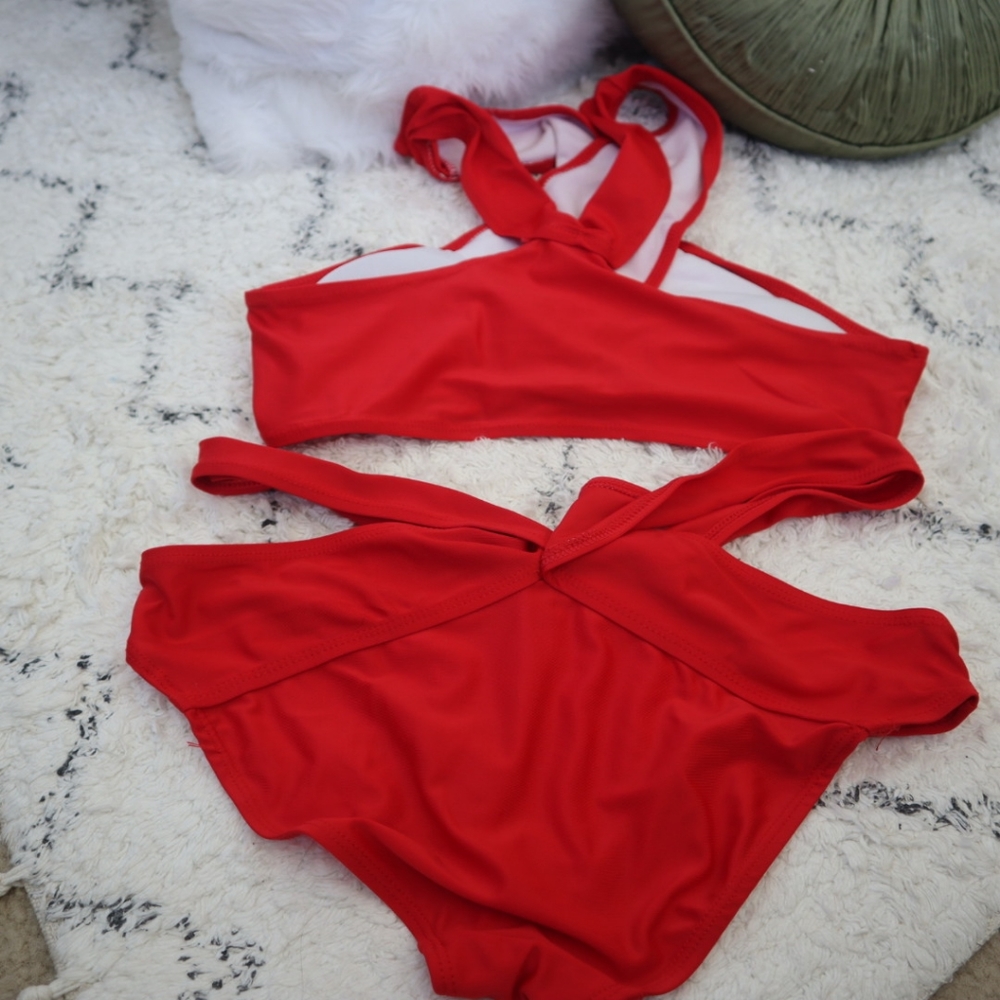 Two piece red swimsuit new M